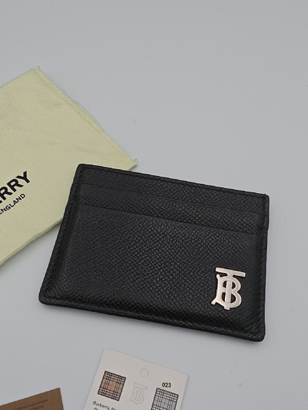 Burberry Black TB Monogram Pebbled Leather Sandon Card Holder (NWT)(DUST BAG)🖤 - Picture 2 of 12